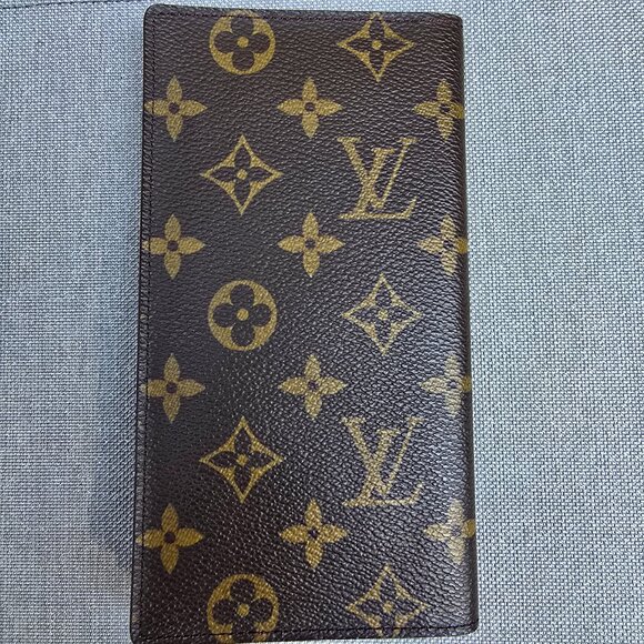 Louis Vuitton Long Card Monogram Wallet - Picture 1 of 10